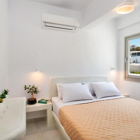 Olive Tree Suites Fira  Exteriör bild